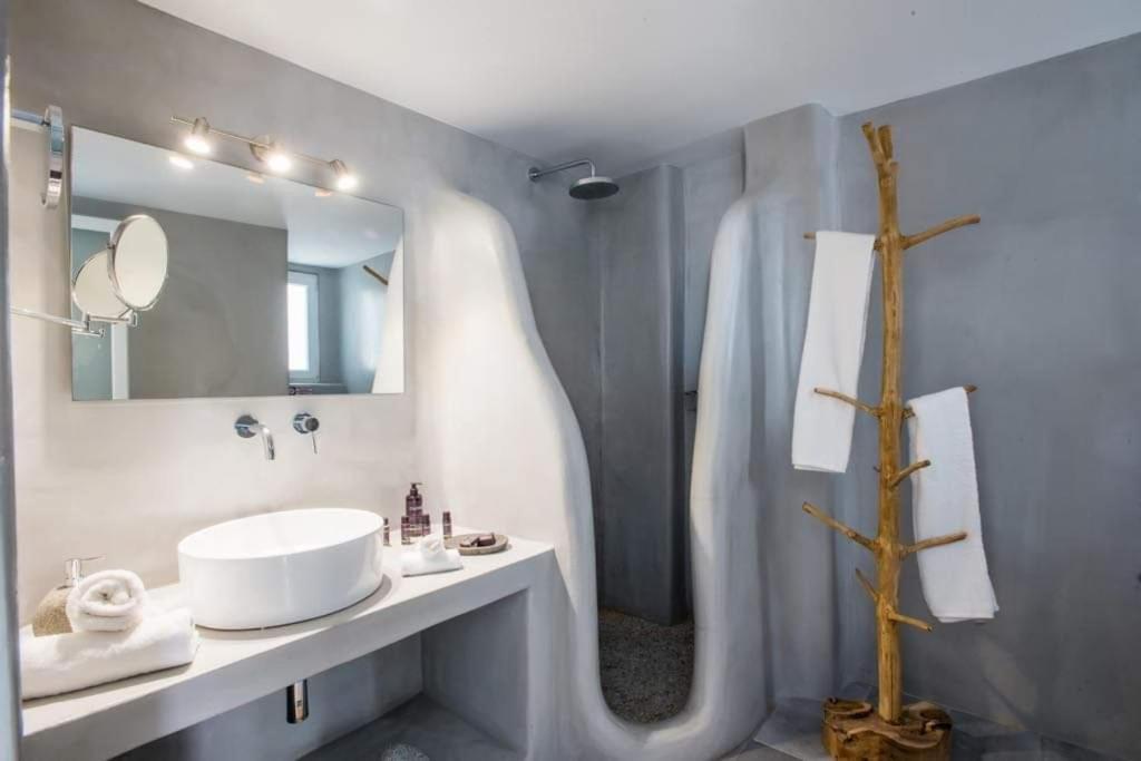 Jonaz Suites Mykonos Town Exterior photo